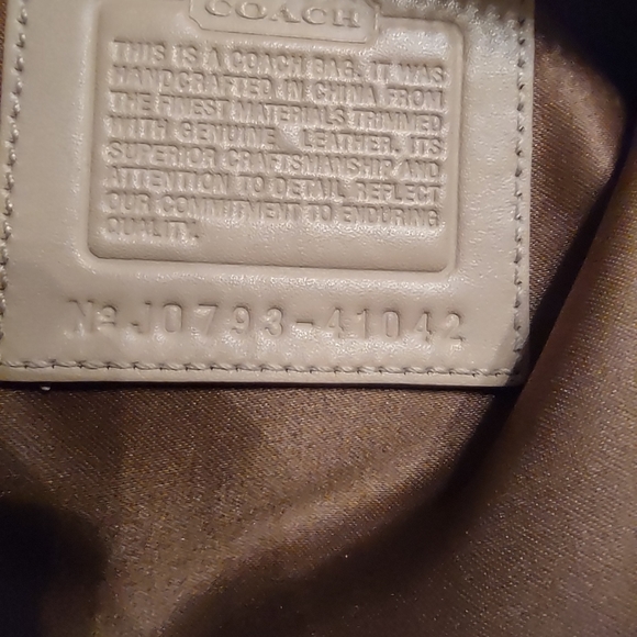 Coach Classic Crossbody bag Cream Brown OS - Picture 7 of 11